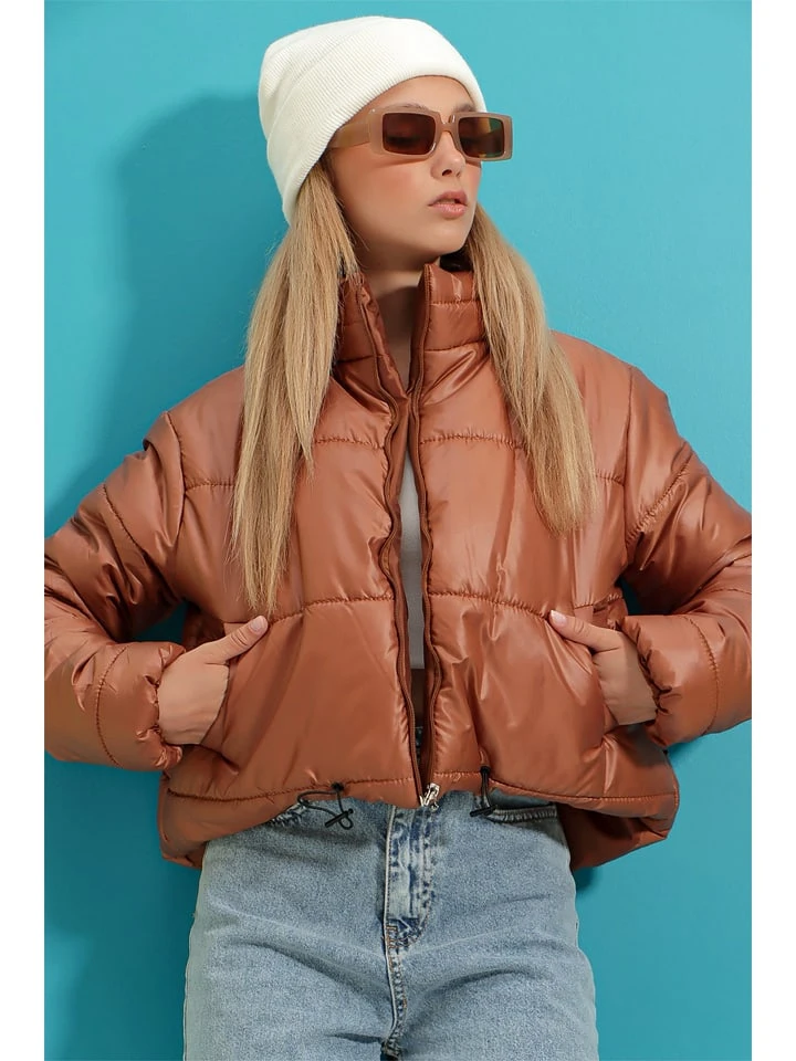 Übergangsjacke In Hellbraun 8 Übergangsjacke In Hellbraun – Bild 6