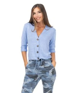 Strickjacke In Indigoblau