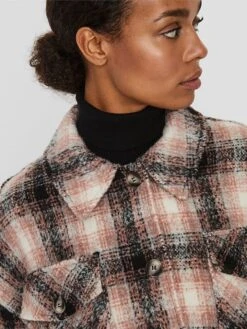 Vero Moda Hemdjacke "Luna" In Schwarz/ Rosa 13 Vero Moda Hemdjacke "Luna" In Schwarz/ Rosa -Winterbekleidungs Geschäft vero moda hemdjacke luna in schwarz rosa 5